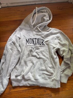 Heritage Light Gray Montauk Embroidered Hooded Sweatshirt